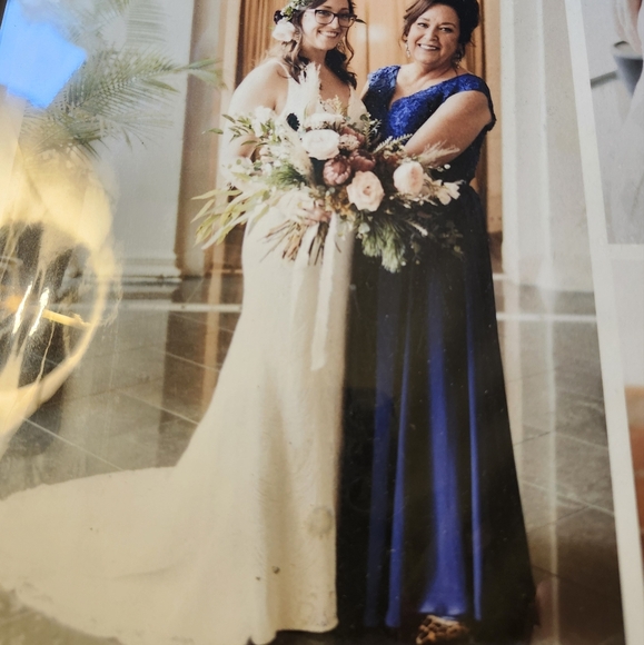 Royal blue lace and chiffon gown - Mother of Bride - Picture 6 of 7